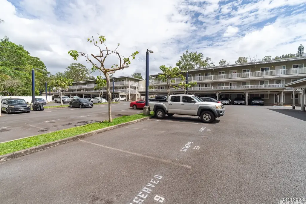 95-060 Waikalani Drive # A202, Mililani
