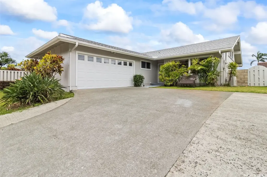 591 Alihi Place, Kailua