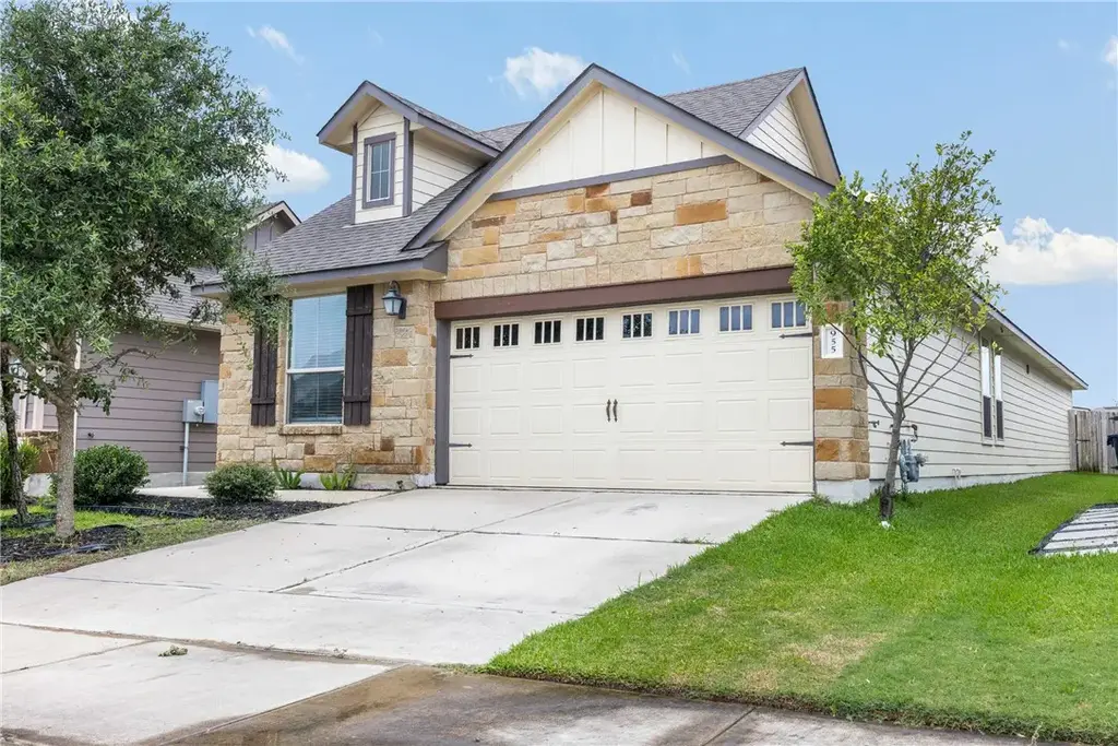 955 Toledo Bend Drive, College Station