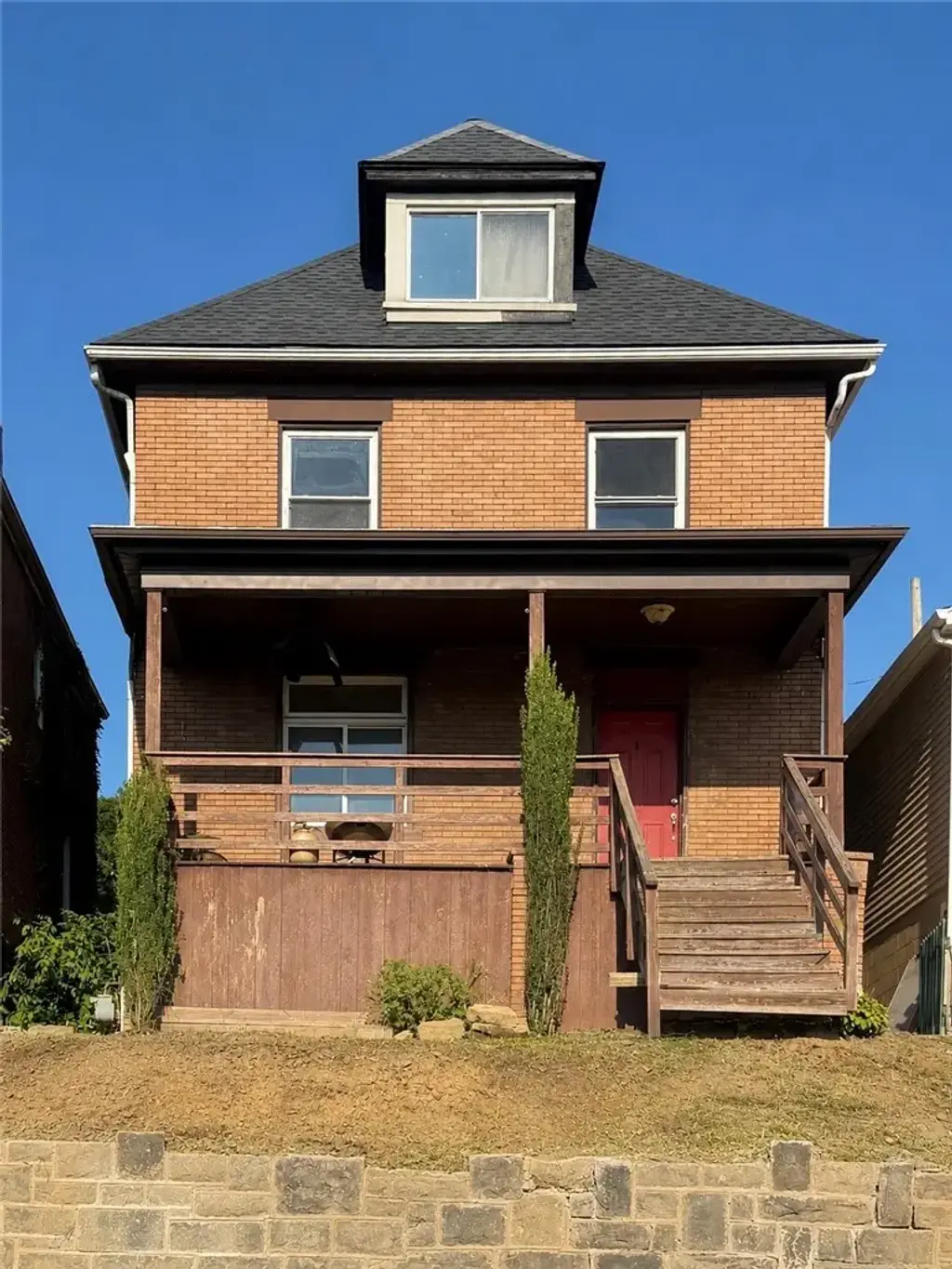 322 Duss Avenue , Ambridge