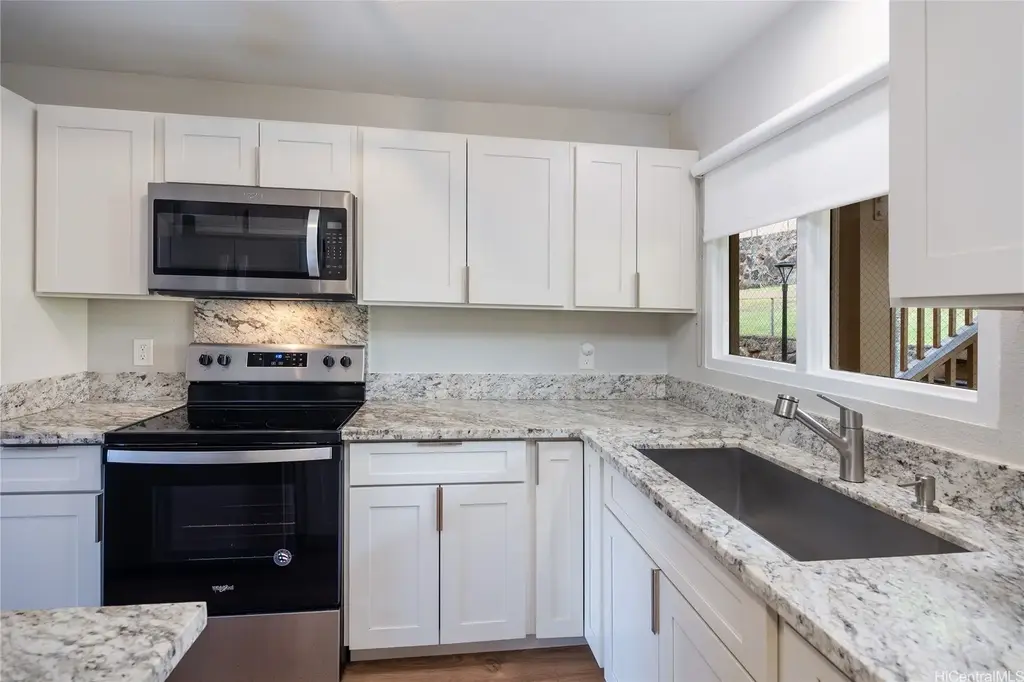 98-1379 Koaheahe Place # 30, Pearl City