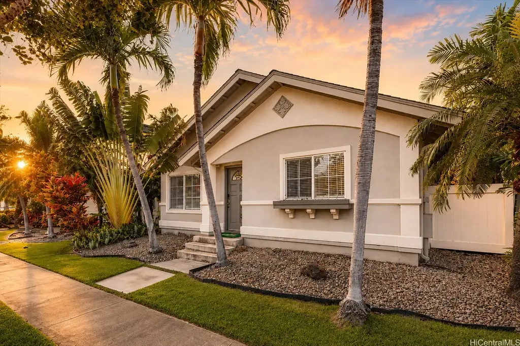 91-1032 Kaileonui Street, Ewa Beach