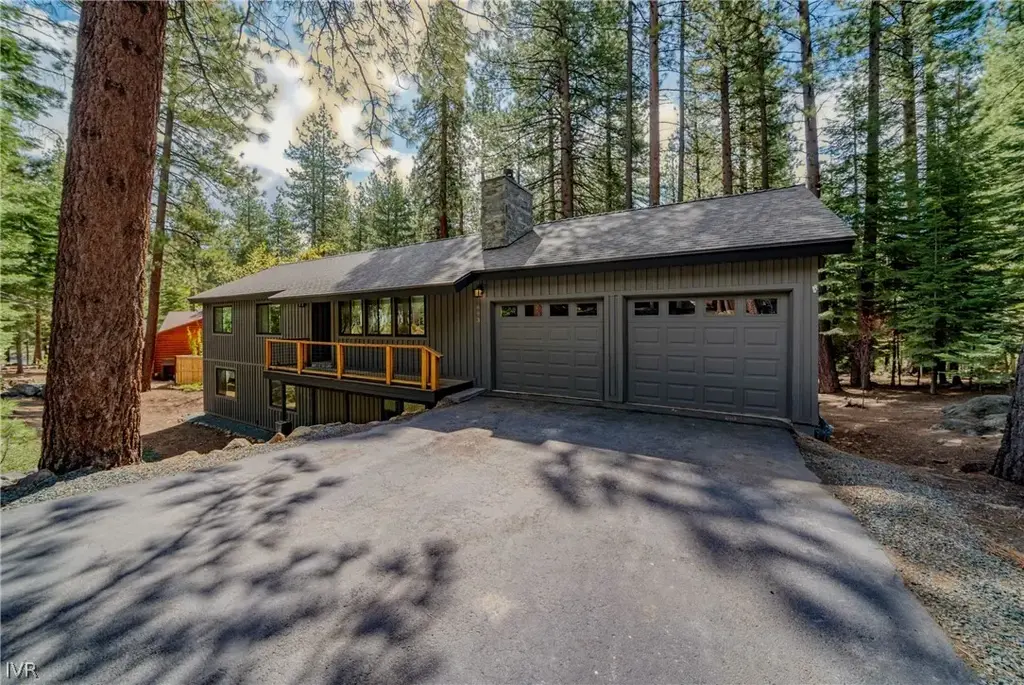 893 Donna Dr, Incline Village