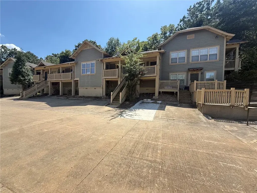 3153 N Barnsbury Terrace, Fayetteville
