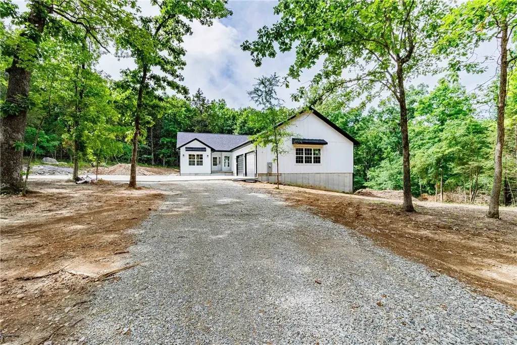 201 Cardinal Terrace, Bull Shoals