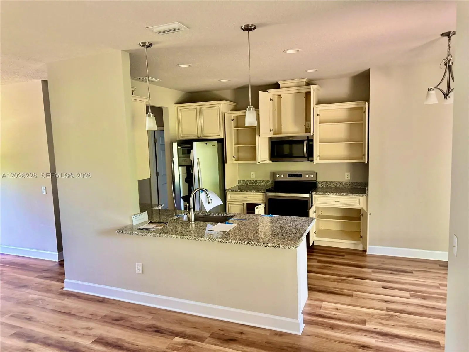 4 of 12 - 451 Ne 151 Terrace, , FL