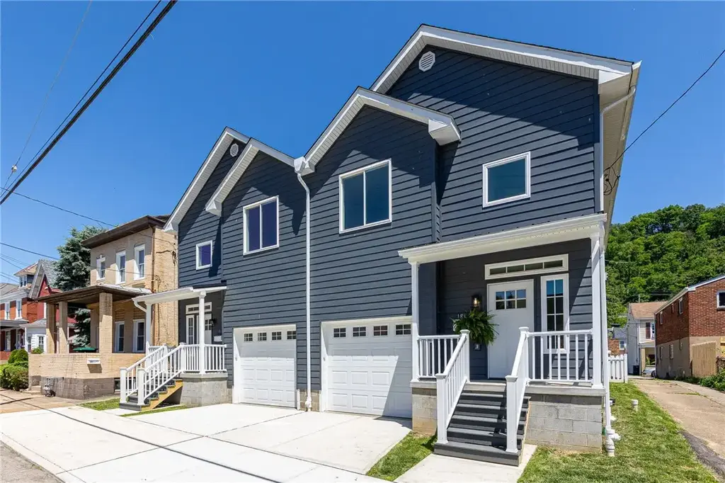 1818 Middle Street , Sharpsburg