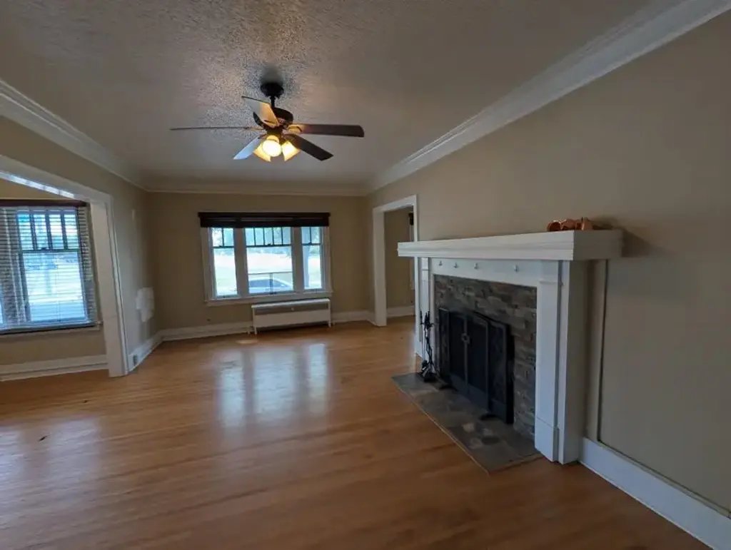 1501 Central Avenue, Great Falls