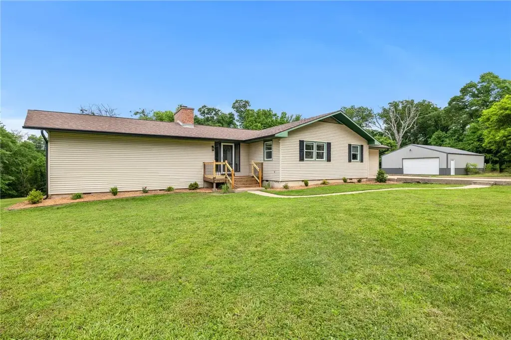 10210 Blackberry Lane, Gravette