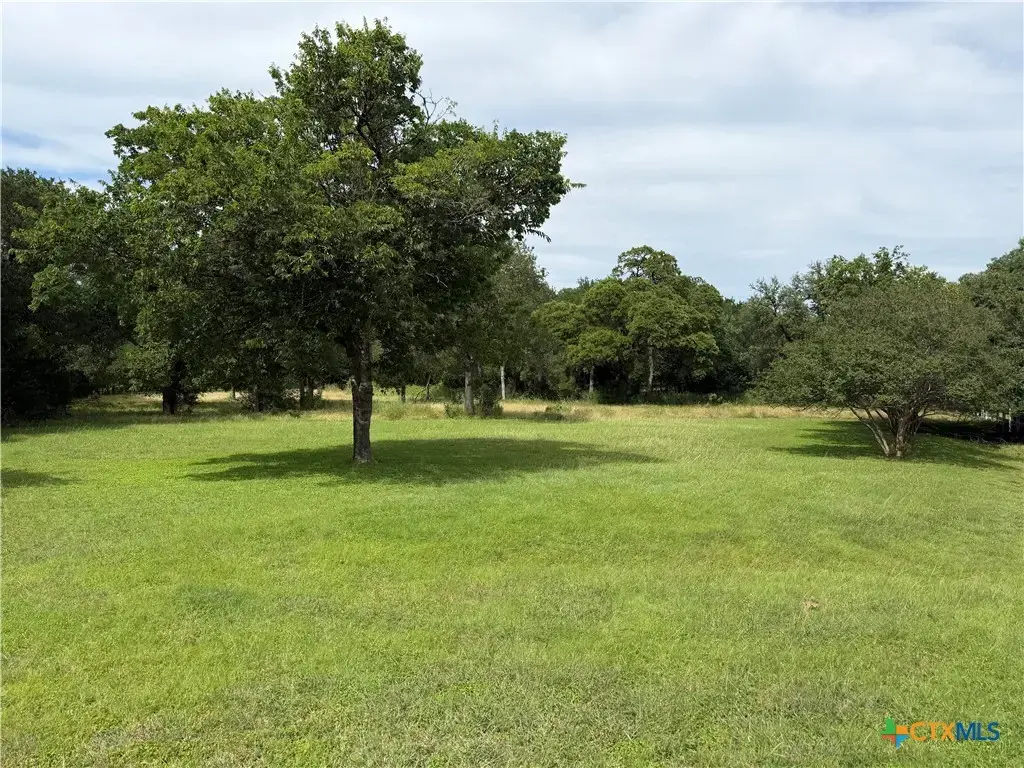 742 Mckay Lane, Salado