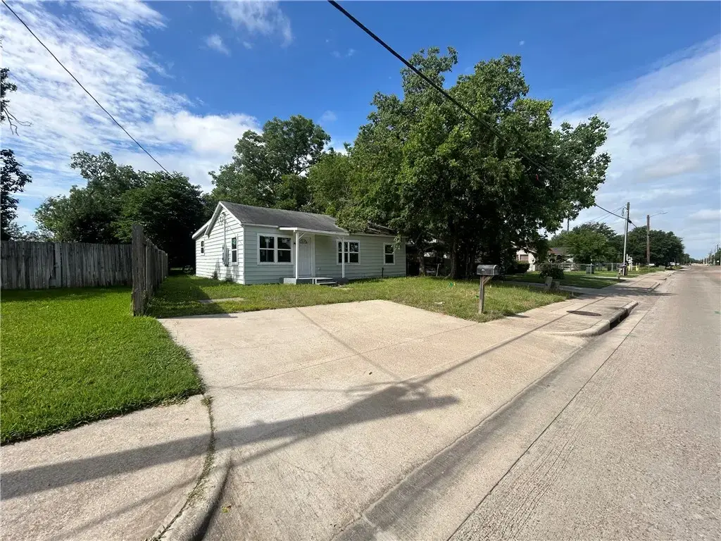 915 W 28th Street, Bryan
