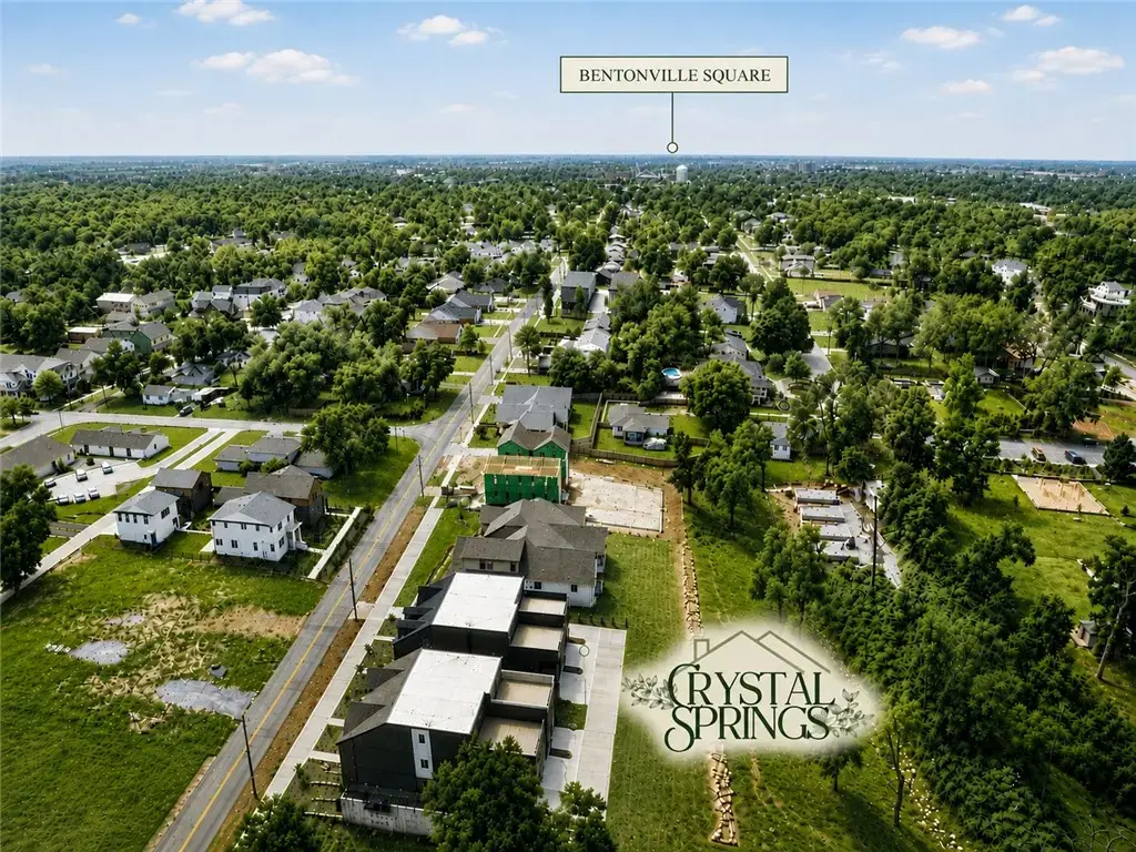 1039 Nw A Street, Bentonville