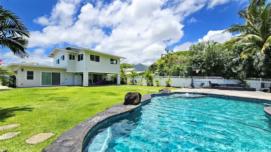 580 Papalani Street, Kailua