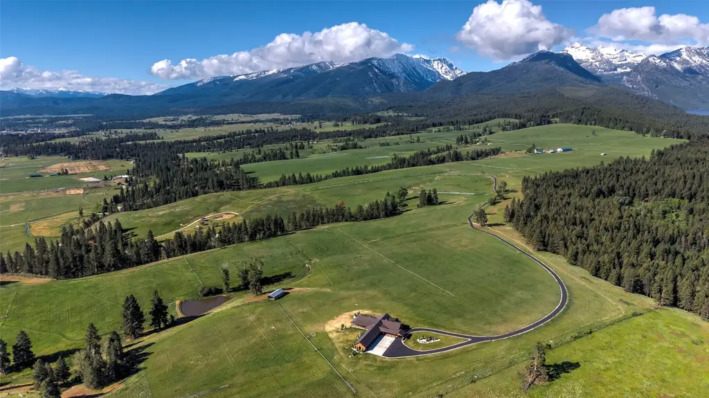 246 Coal Mine Road, Darby
