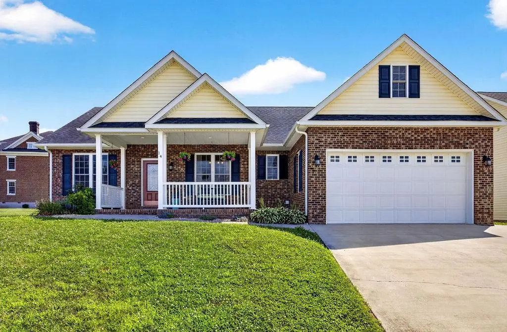 14 Old Oak Dr, Stuarts Draft