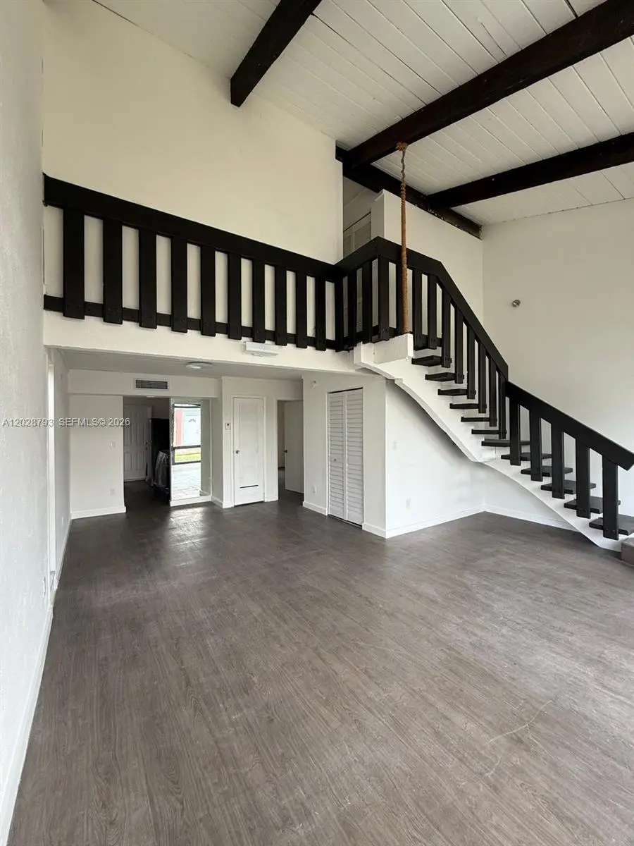 2 of 12 - 14310 Ne 5th Place, Miami, FL