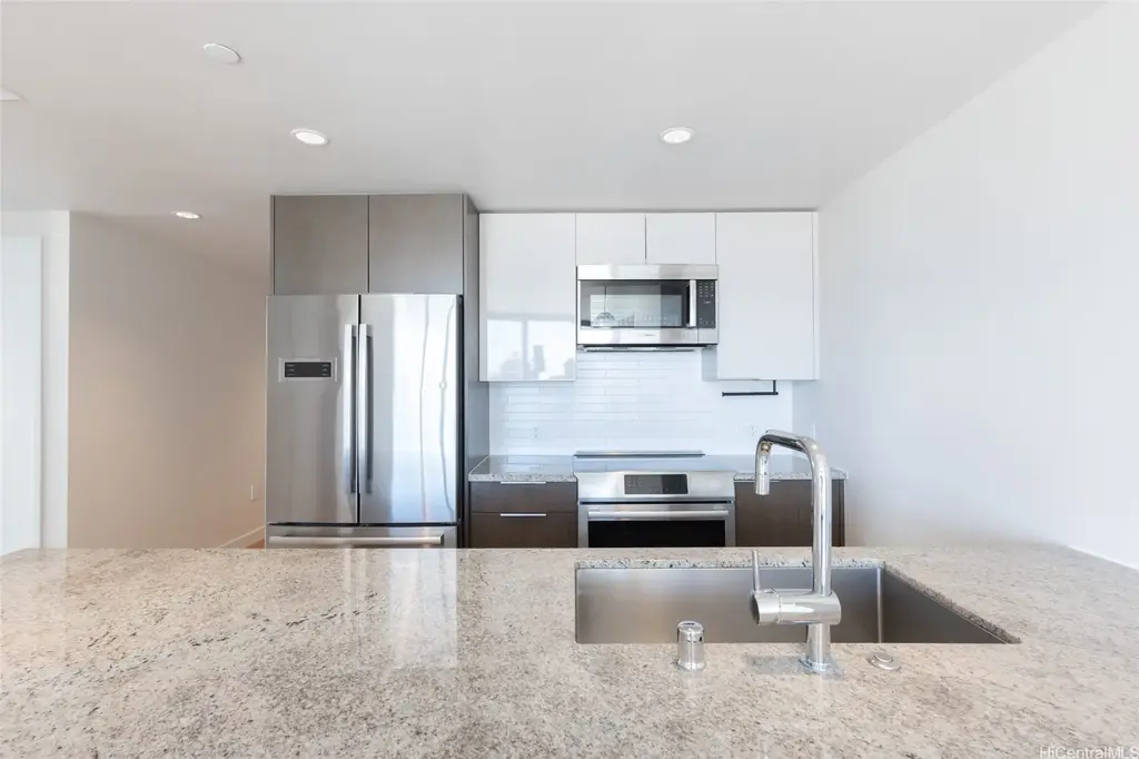 (unit #2415) 1001 Queen Street, Honolulu