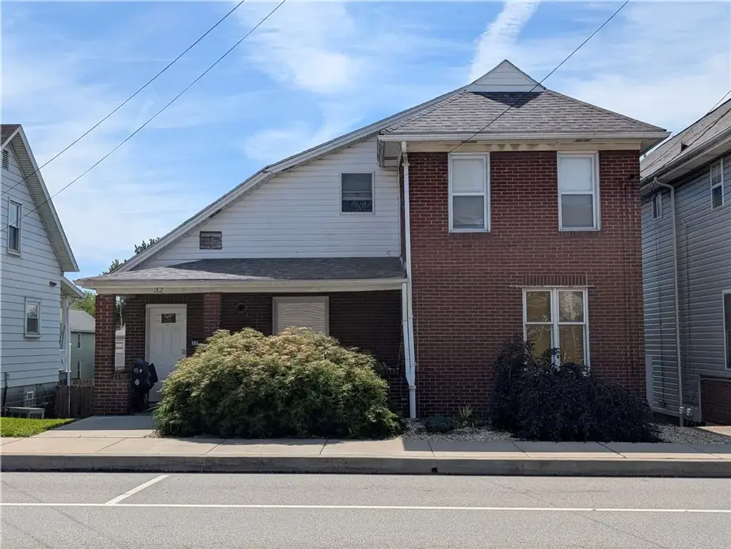 32 3rd Street , Youngwood
