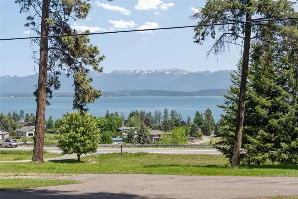 6650 Us Hwy 93 S, Lakeside