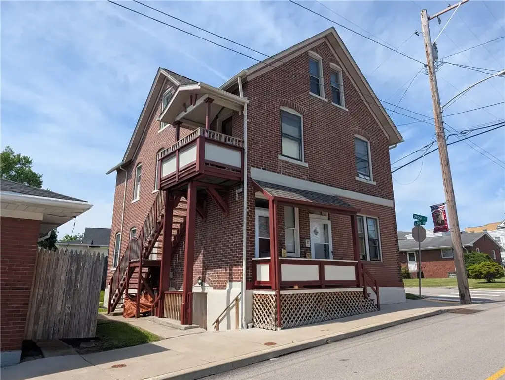 105 Depot Street , Youngwood