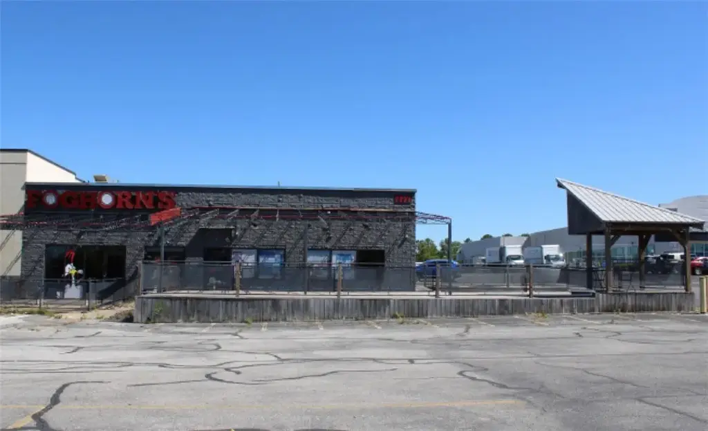 2221 Walnut Street, Rogers