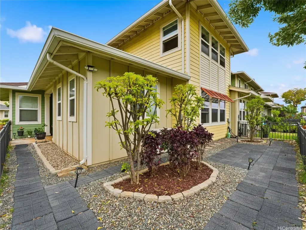550 Kamaaha Avenue # 201, Kapolei