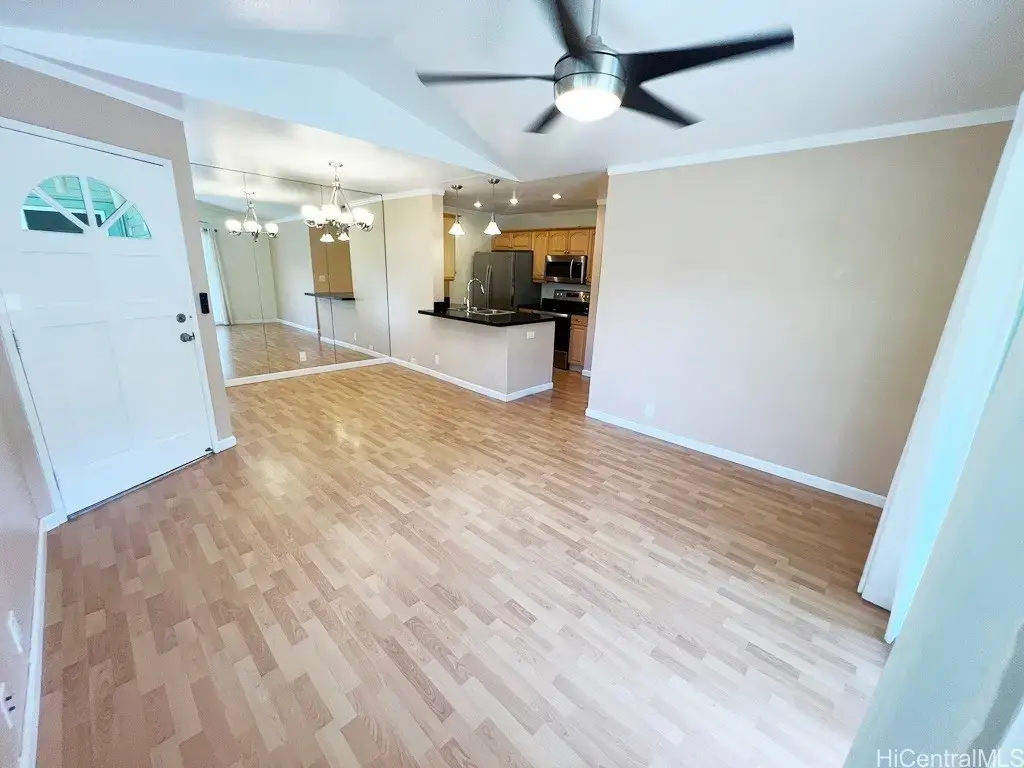 95-652 Wikao Street # F202, Mililani