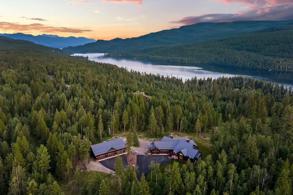 14051 Big Rock Way, Bigfork