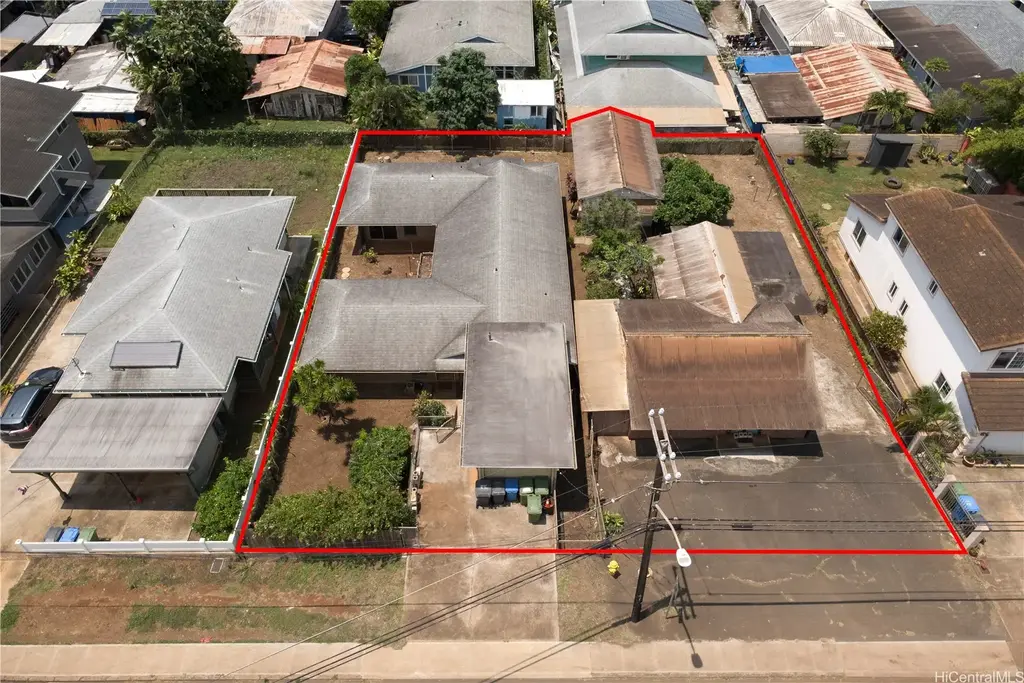 67-173 Farrington Highway, Waialua