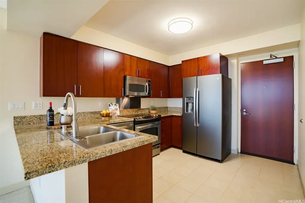 909 Kapiolani Boulevard # 2702, Honolulu
