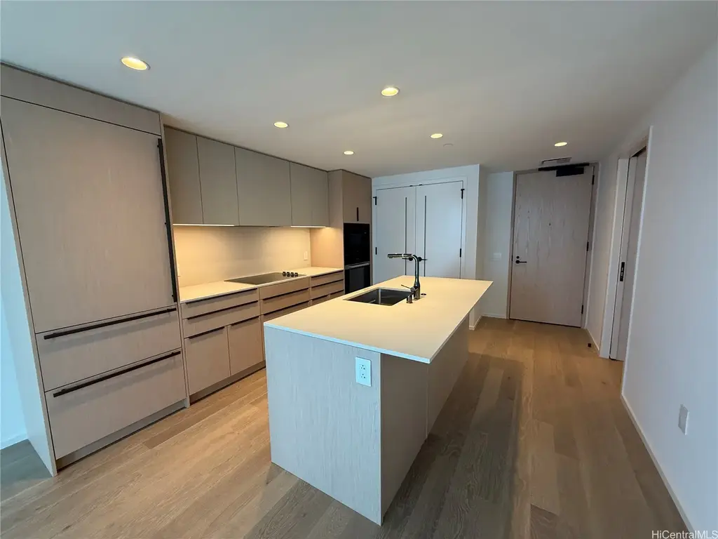 333 Ward Avenue # 1906, Honolulu