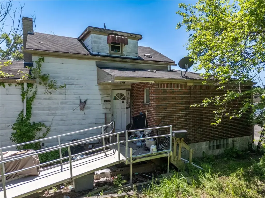 243 Washington Avenue Rear, Whitaker