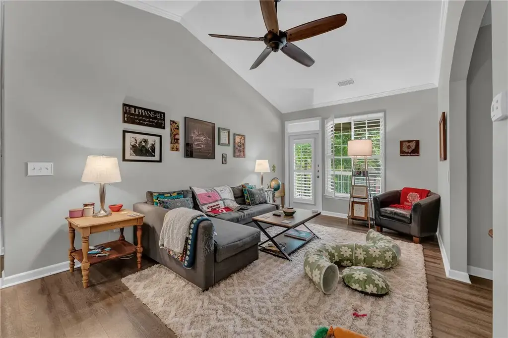 4261 Ne Meadow Creek Circle 207, Fayetteville