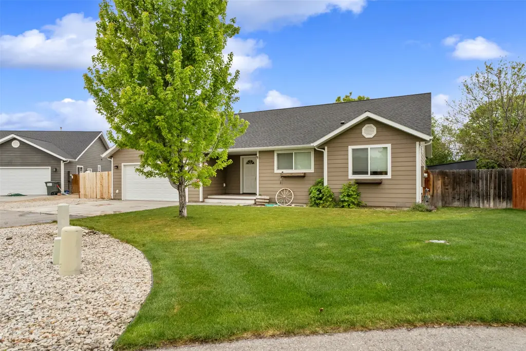 115 Cinnamon Court, Corvallis
