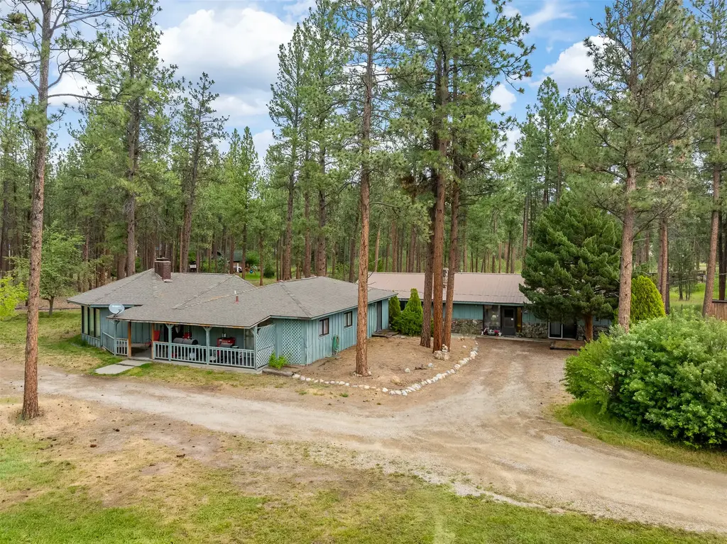 4030 Larkspur Lane, Stevensville