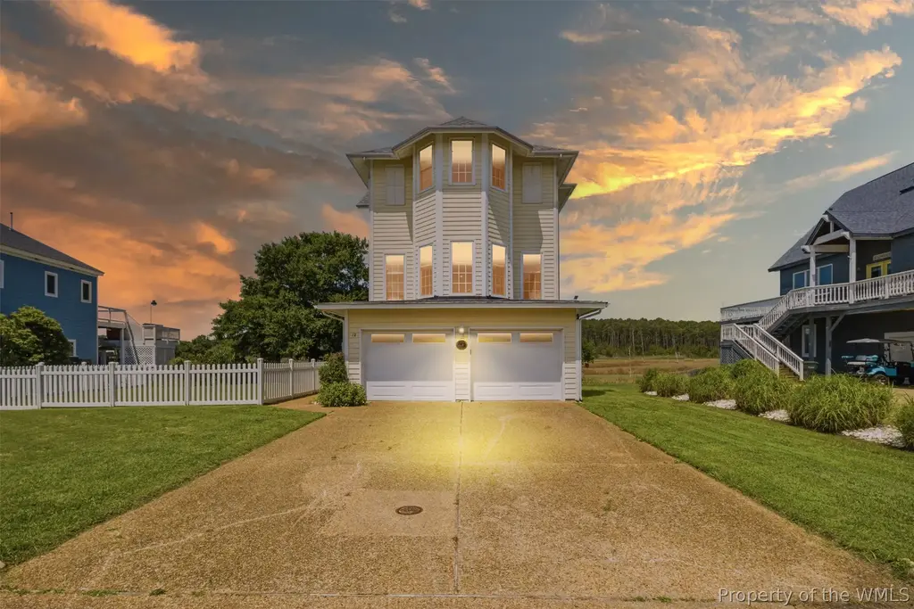 12 Knodishall Way, Hampton