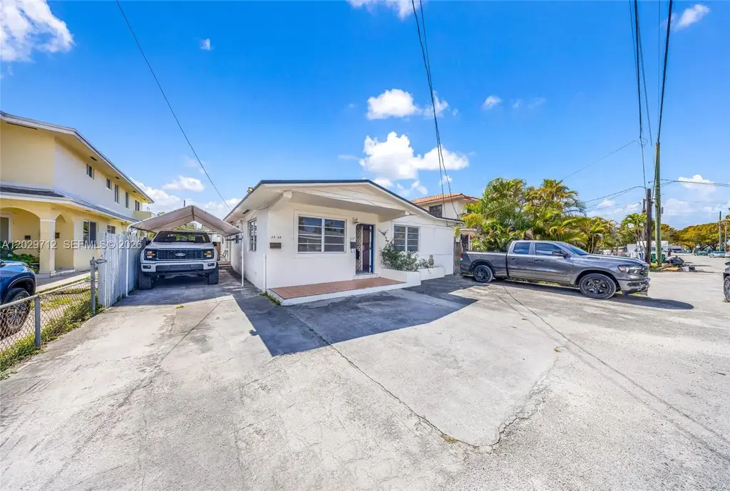 3532 Nw 4th Ter, Miami