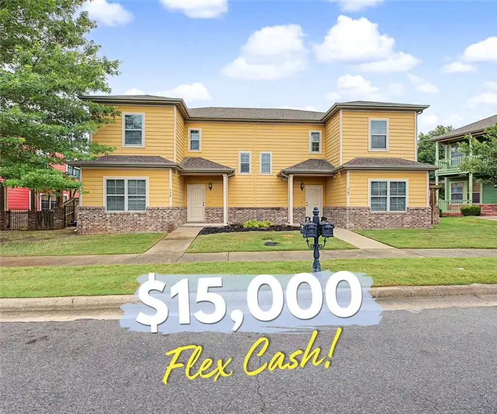 761 N Wordsworth Lane, Fayetteville