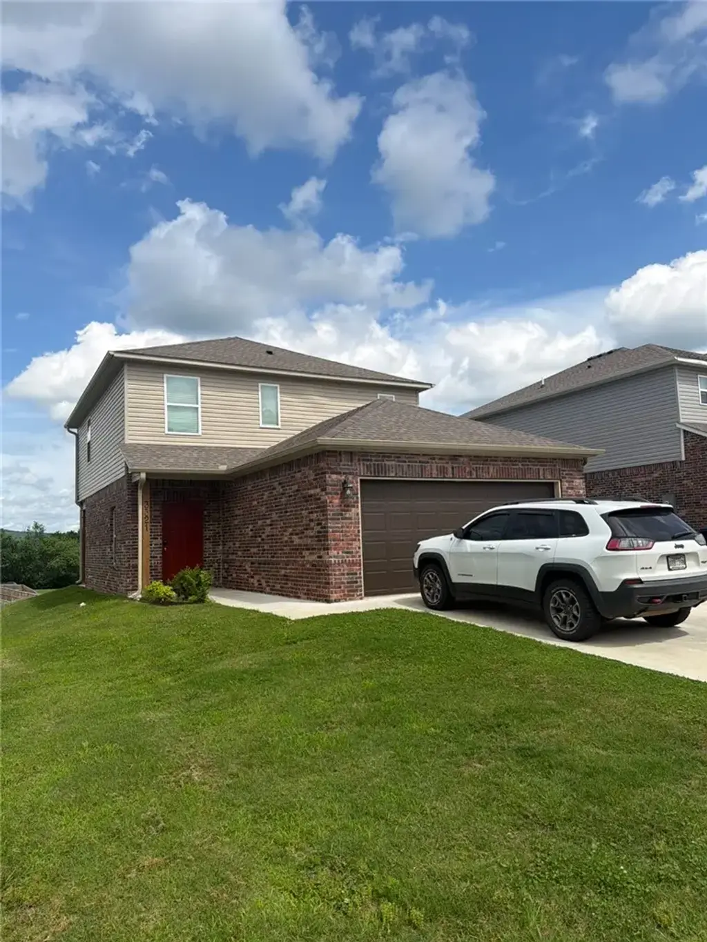 3321 Red Tail Way, Farmington