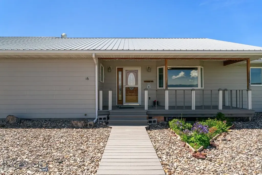 16 Windy Meadow Drive, Townsend