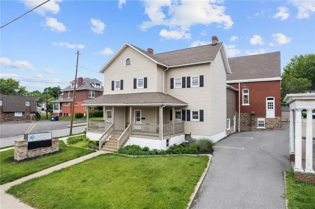 110 Belmont Avenue , Canonsburg