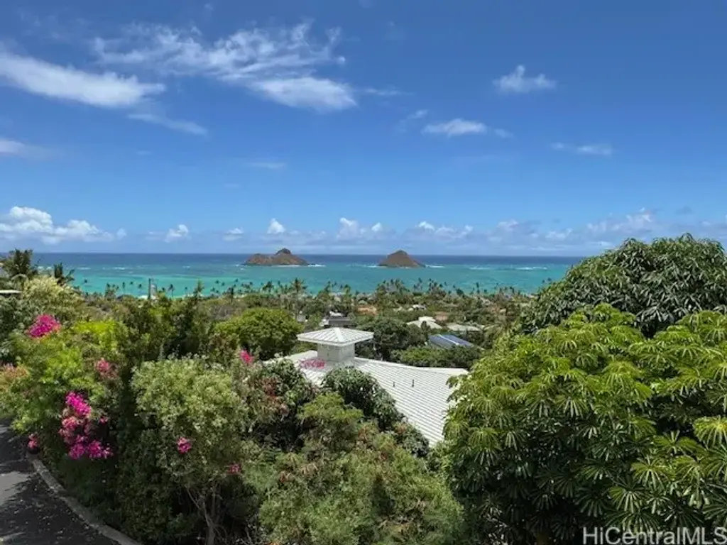 363 Lama Place, Kailua