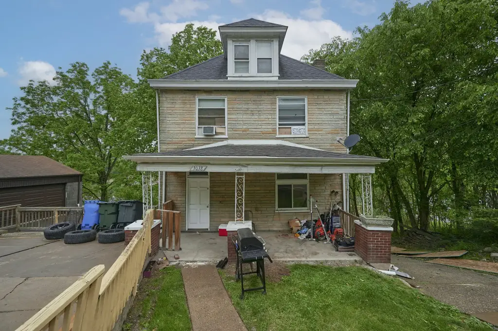 3038 Provost Road, Whitehall