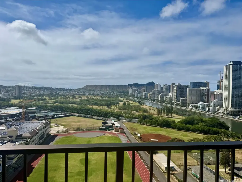 2444 Hihiwai Street # 1902, Honolulu