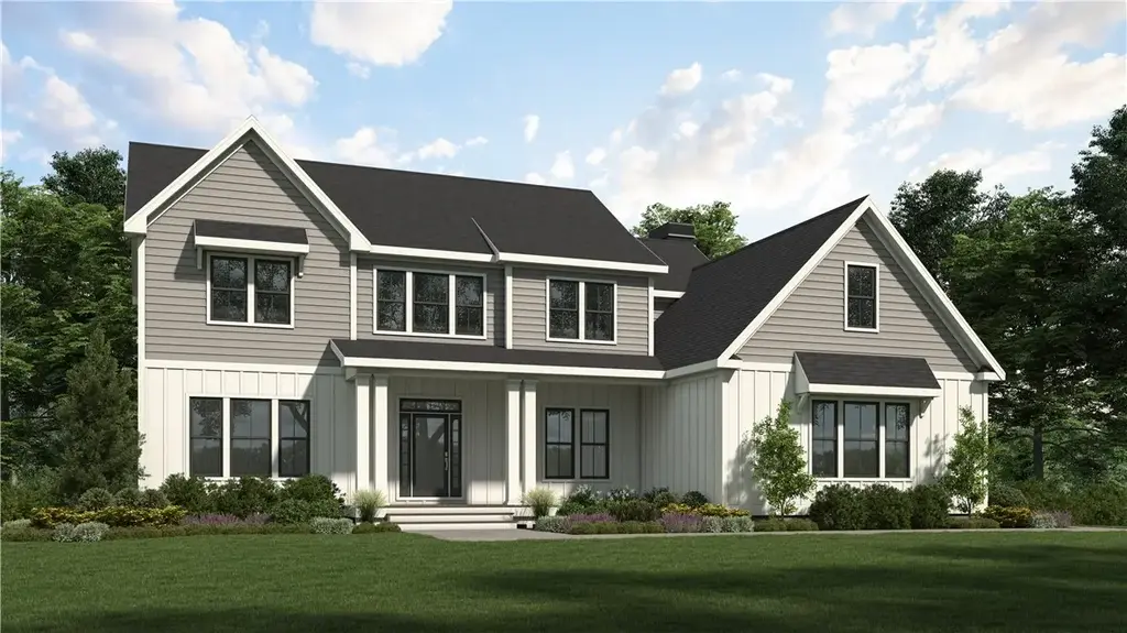 02 Paula Ln, Cranston
