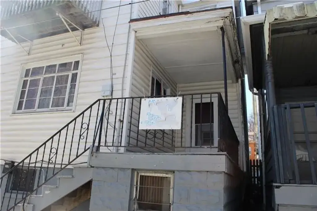 569 Linden Way, Donora