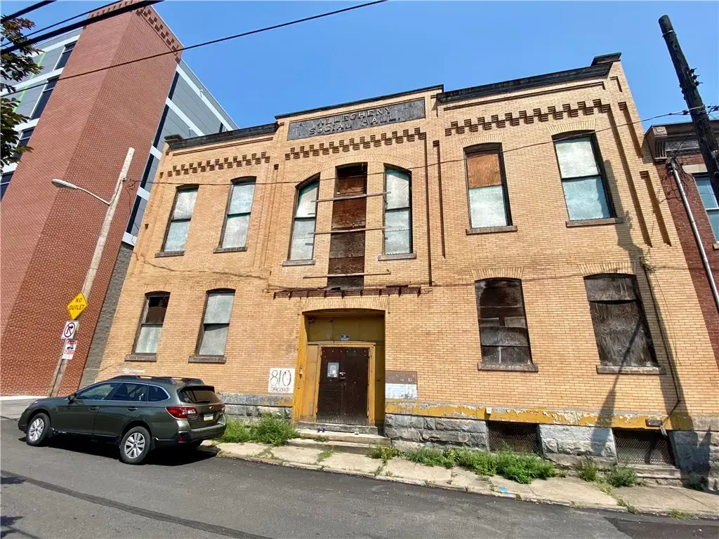 812 Concord Street , Central North Side