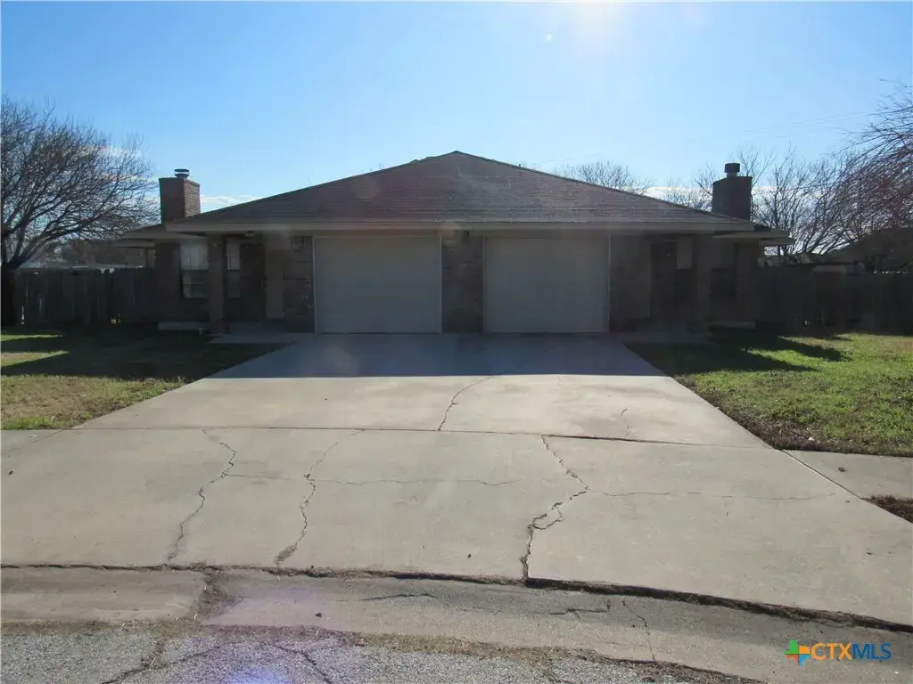 3004 Honeysuckle Circle A, Killeen