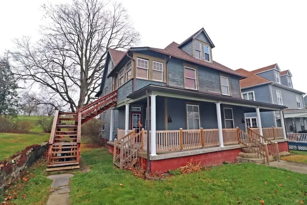 504 Arthur Avenue , Scottdale