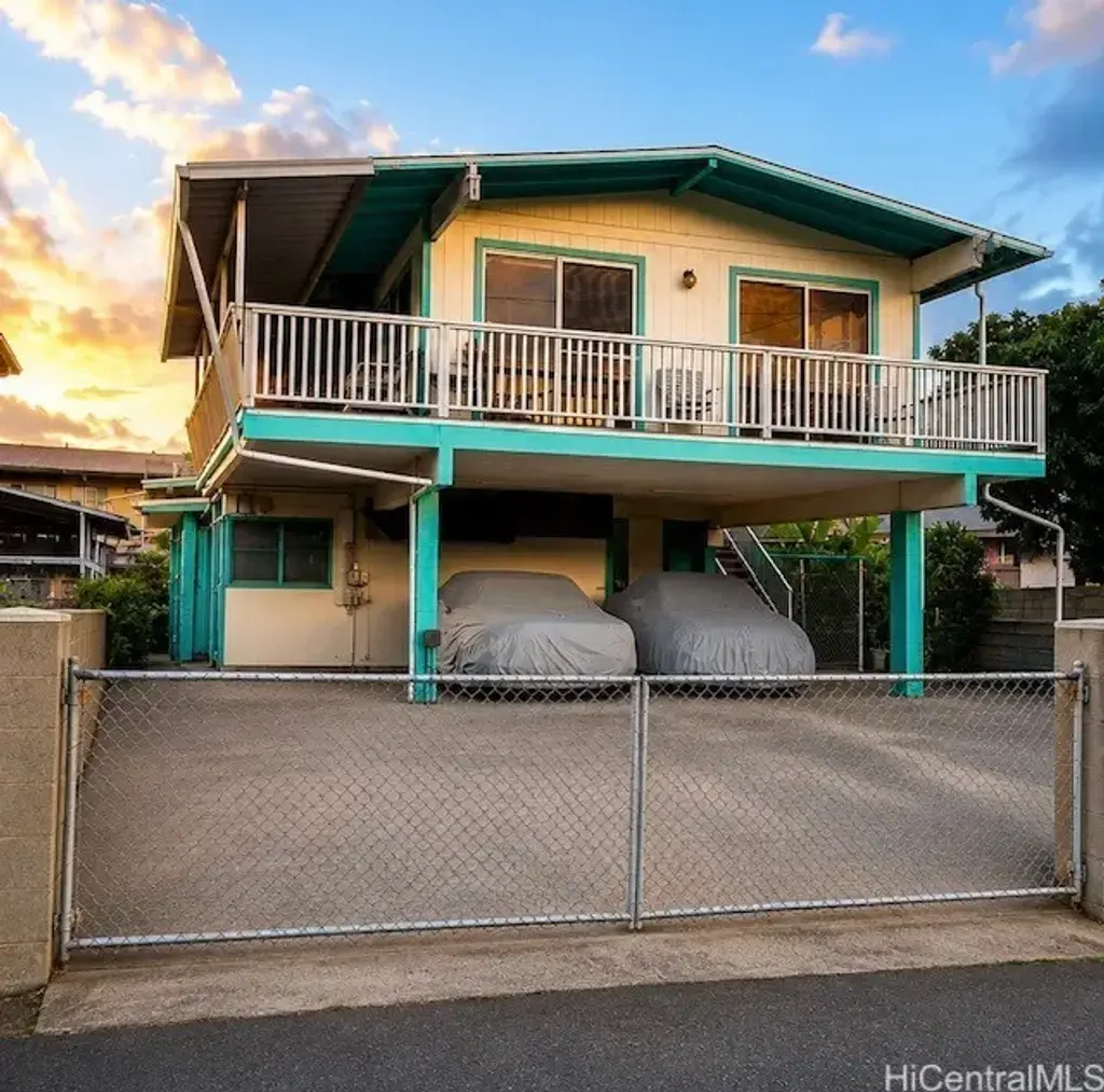 1653 Gulick Avenue, Honolulu